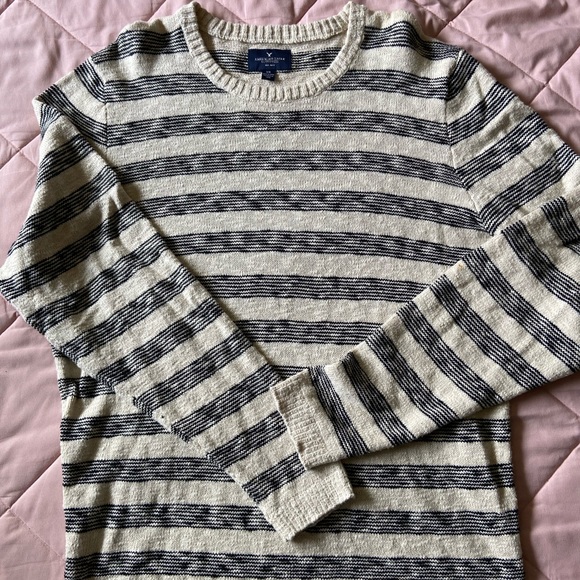 American Eagle Outfitters Other - American eagle sweater
